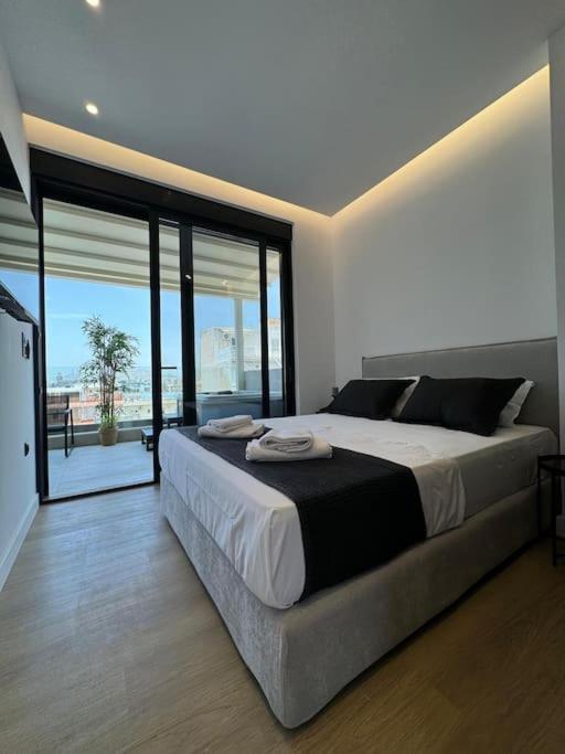 Bluemotion - Centralsuite 6Β Piraeus Bagian luar foto