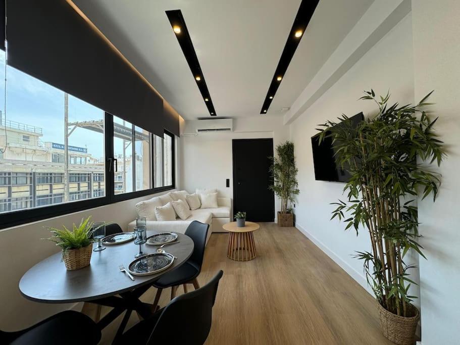 Bluemotion - Centralsuite 6Β Piraeus Bagian luar foto
