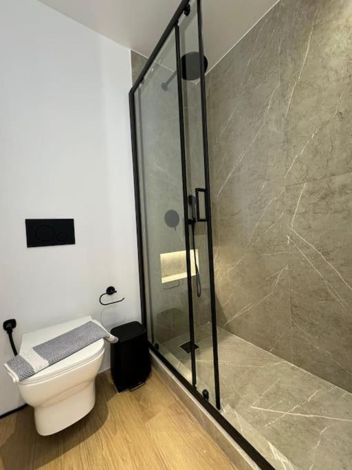 Bluemotion - Centralsuite 6Β Piraeus Bagian luar foto